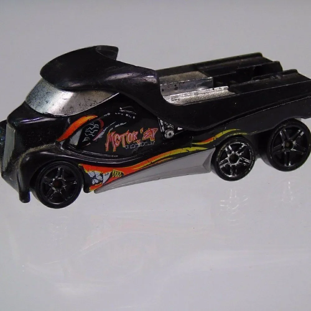 Vintage Hotwheels 2000 Mattel Cabin Fever TM Toy Truck Car